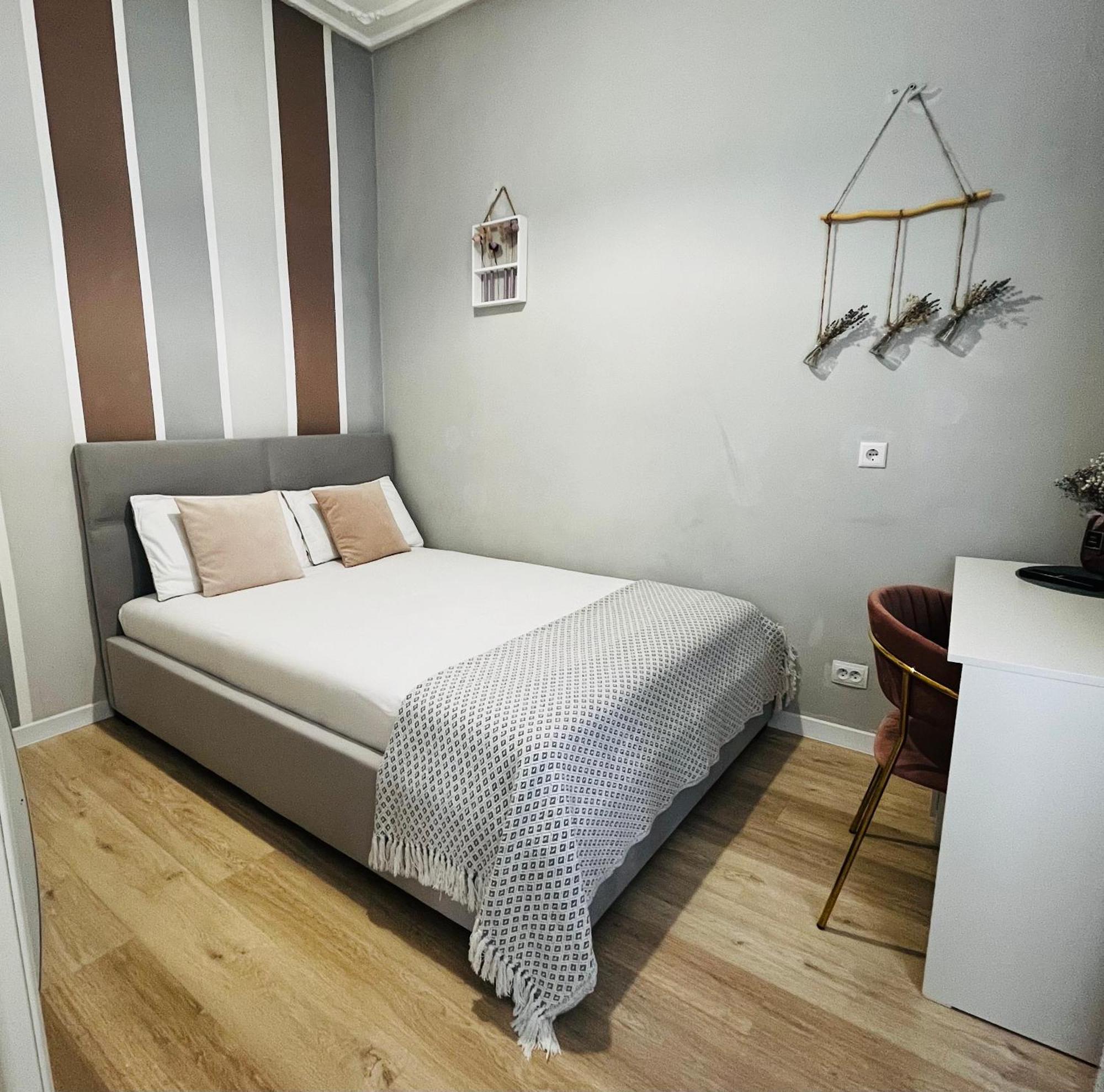 Iren Smart Apartment Leópolis Exterior foto